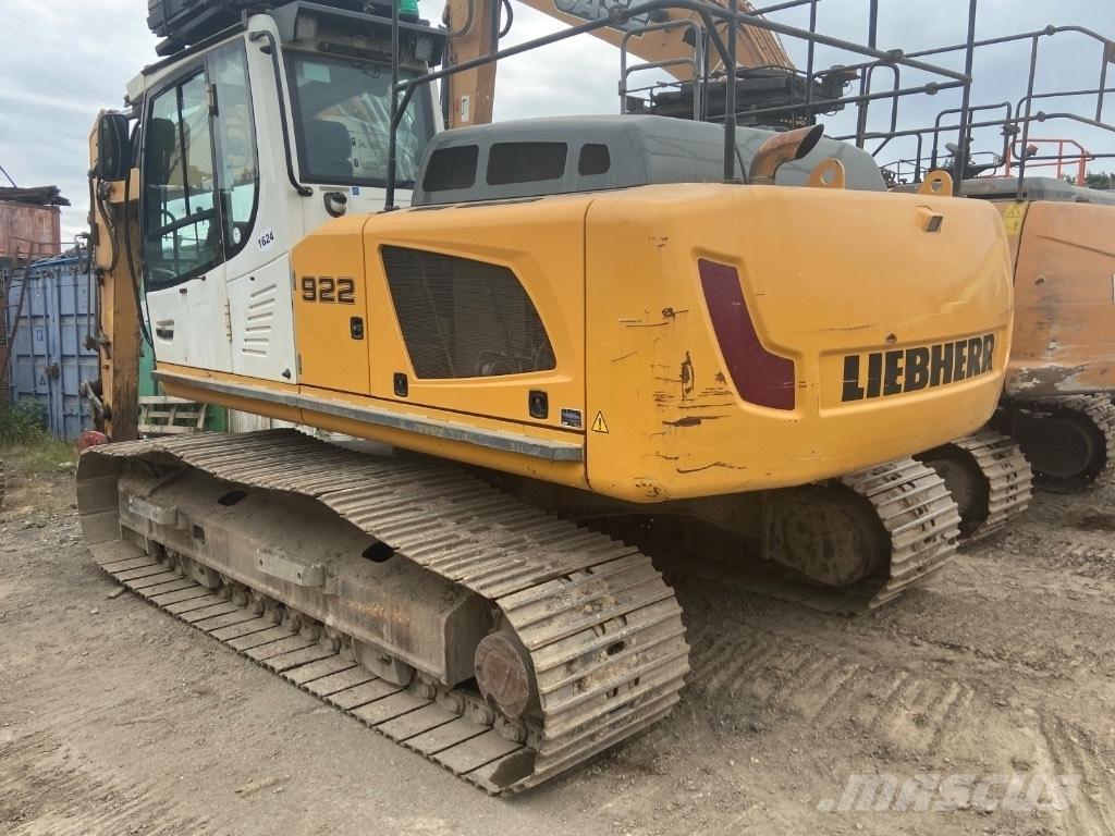 Liebherr R 922 大型油圧ショベル12t以上（パワーショベル・ユンボ）