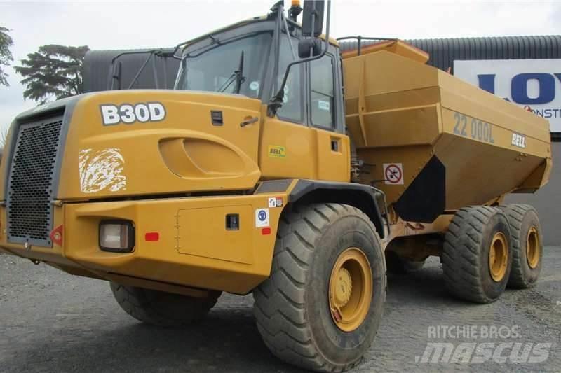Bell B30D 22000L その他トラック