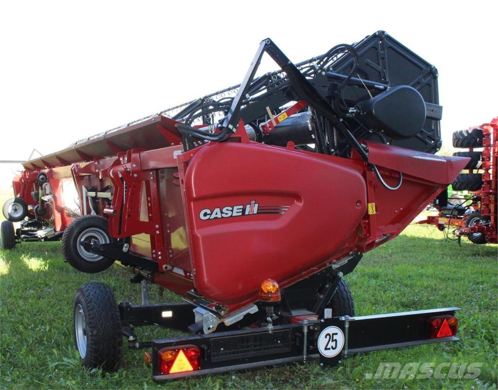 Case IH AF 8250 コンバイン