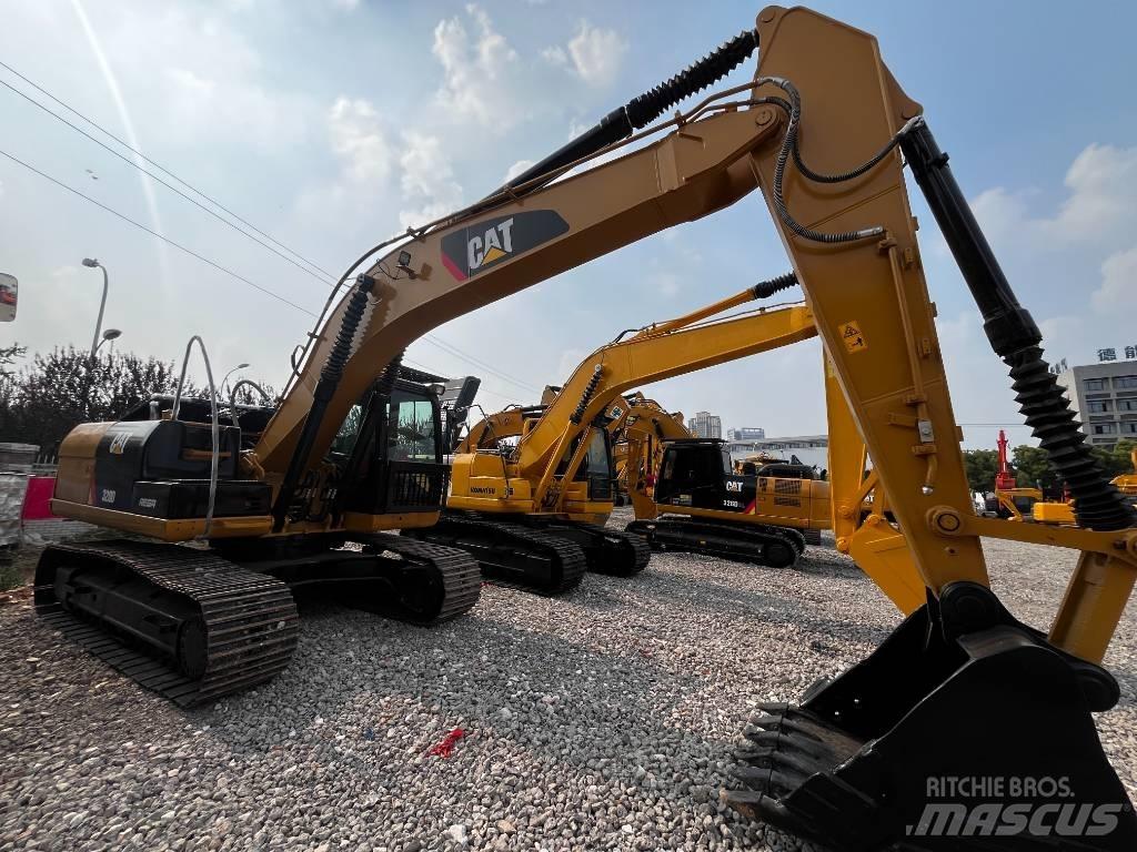 CAT CAT320D 大型油圧ショベル12t以上（パワーショベル・ユンボ）