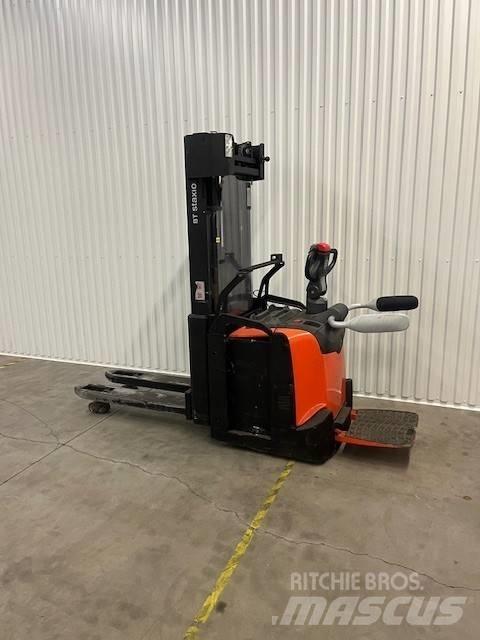 BT SPE 160 L ウォーキンフォークリフト