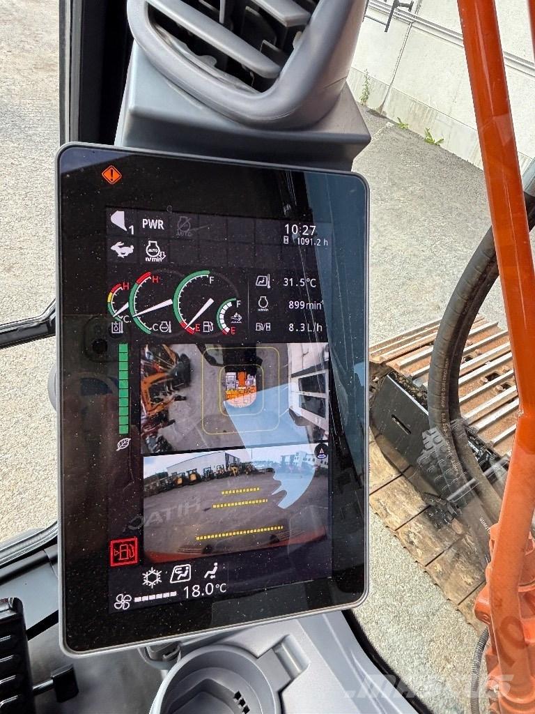 Hitachi ZX225USLC-7 大型油圧ショベル12t以上（パワーショベル・ユンボ）