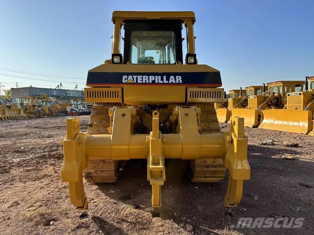 CAT D8R ブルドーザー