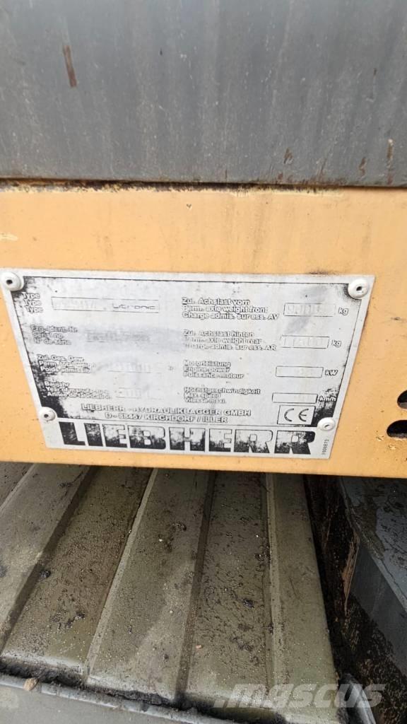 Liebherr 904 ホイール式油圧ショベル（パワーショベル・ユンボ・バックホー）