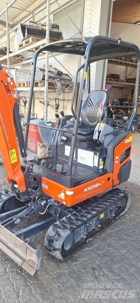 Kubota KX 018-4 ミニ油圧ショベル 7t以下（ミニユンボ・ミニディガー）