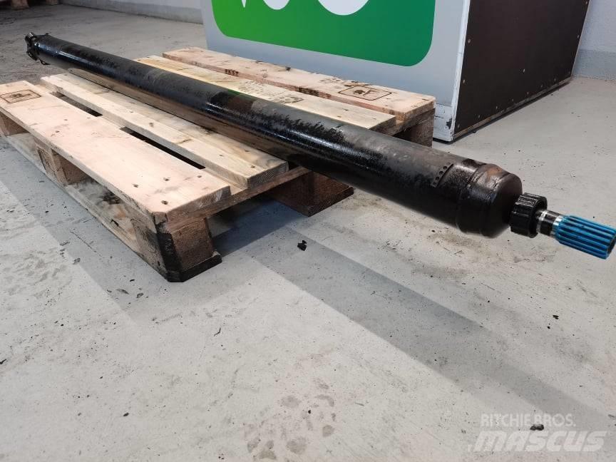 JLG 307 Cardan shaft エンジン