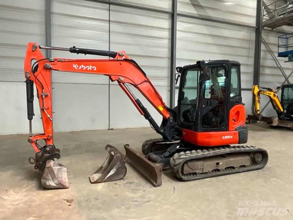 Kubota U 55-4 ミニ油圧ショベル 7t以下（ミニユンボ・ミニディガー）