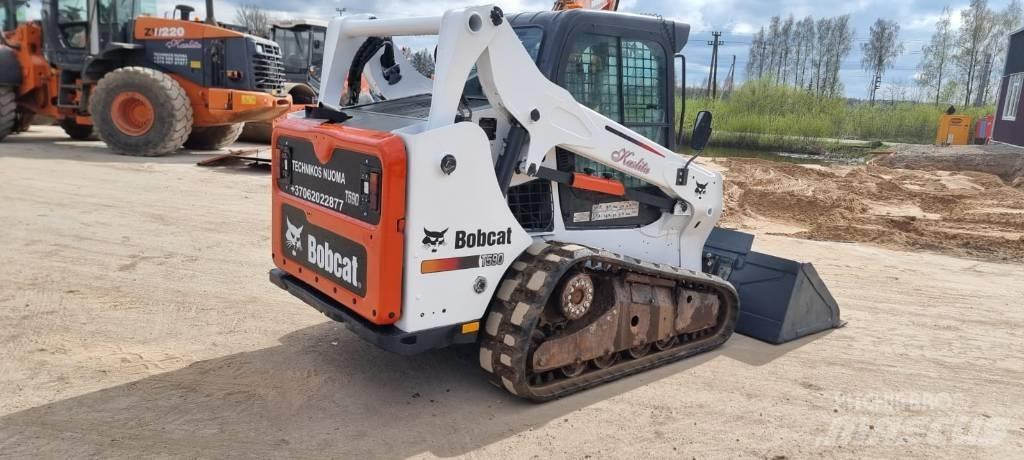 Bobcat T 590 スキッドステアローダー