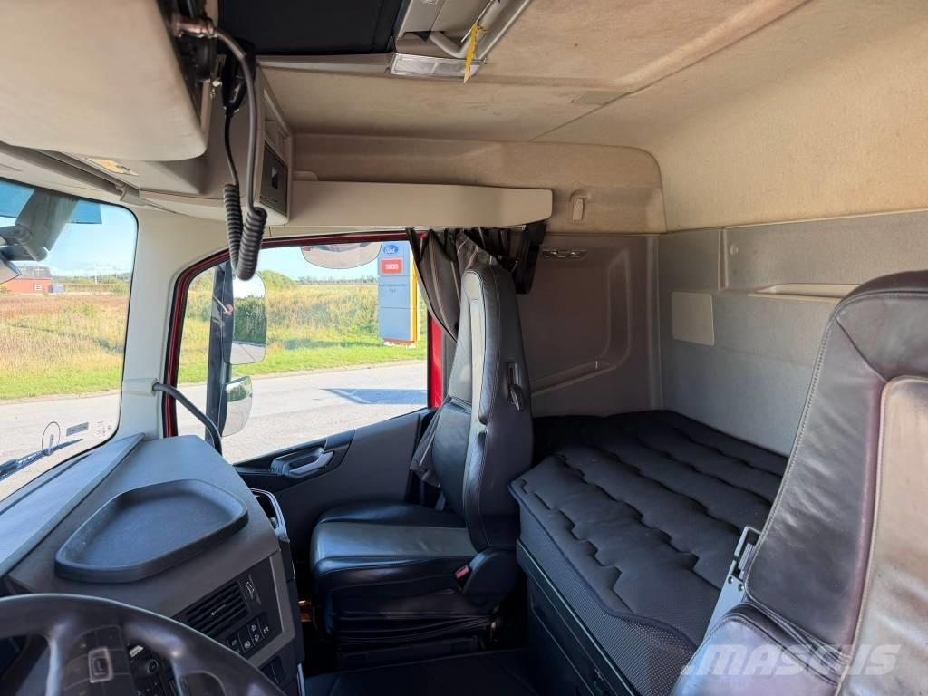 Volvo FH 500 ケーブルリフト着脱式トラック
