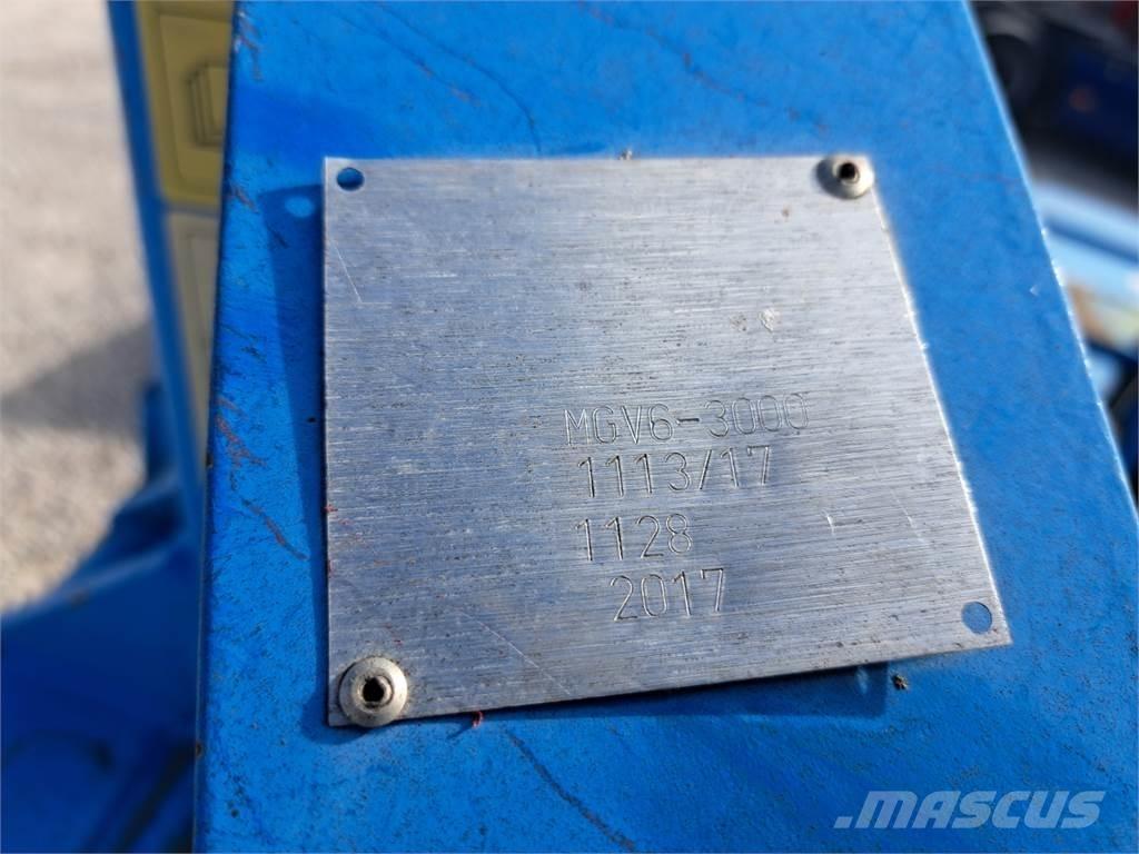 Mandam MGV6 3000 テッダー・テッダーレーキ