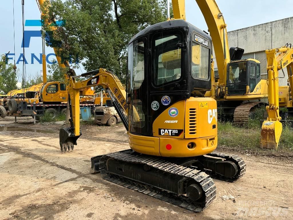 CAT 303 CR 大型油圧ショベル12t以上（パワーショベル・ユンボ）