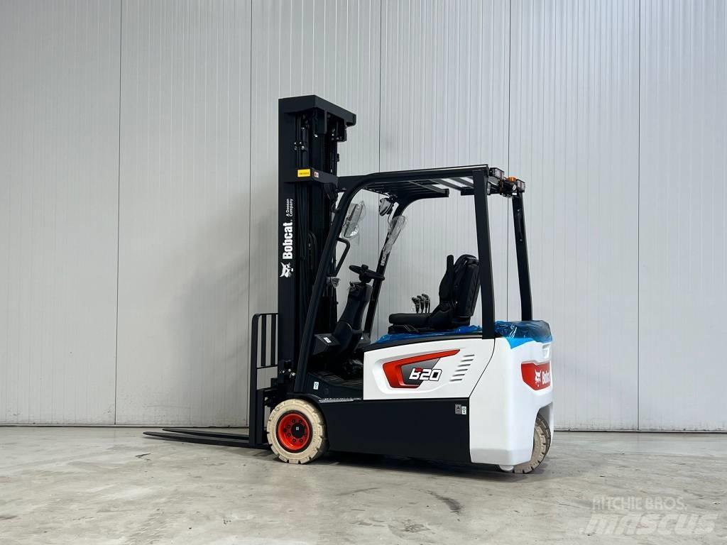 Bobcat B20T-7 PLUS バッテリーフォークリフト