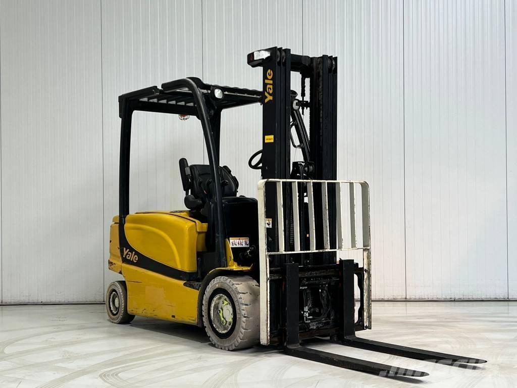 Yale ERP30VL バッテリーフォークリフト