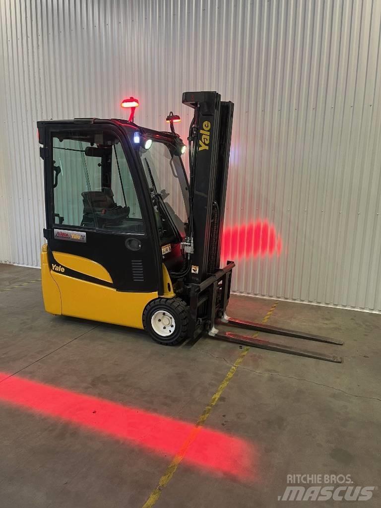Yale ERP16VT バッテリーフォークリフト