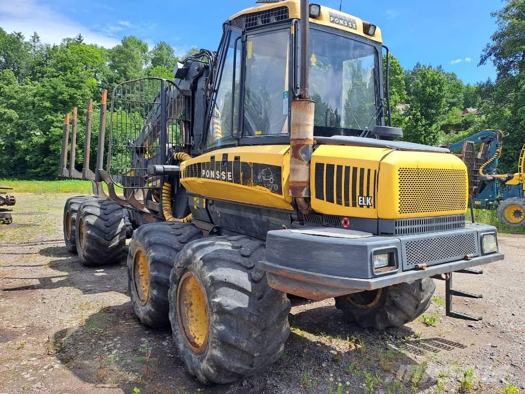 Ponsse ELK フォワーダー