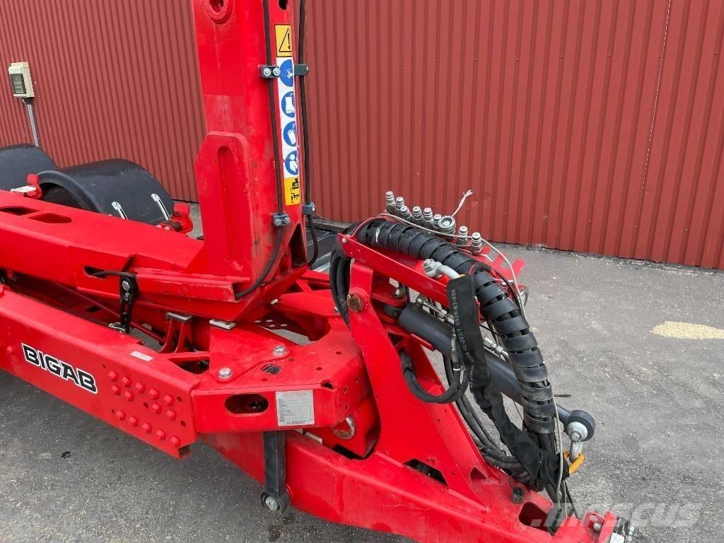 Bigab B 12 フックロール・アームロールトレーラー
