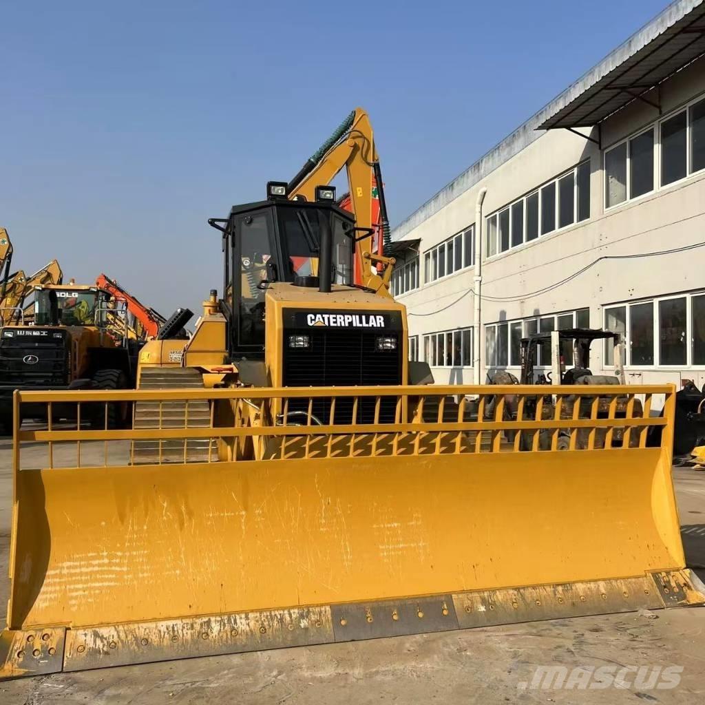 CAT D 8 R ブルドーザー
