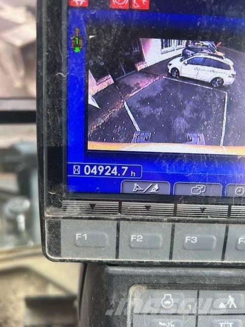 Komatsu PW 98 MR ホイール式油圧ショベル（パワーショベル・ユンボ・バックホー）