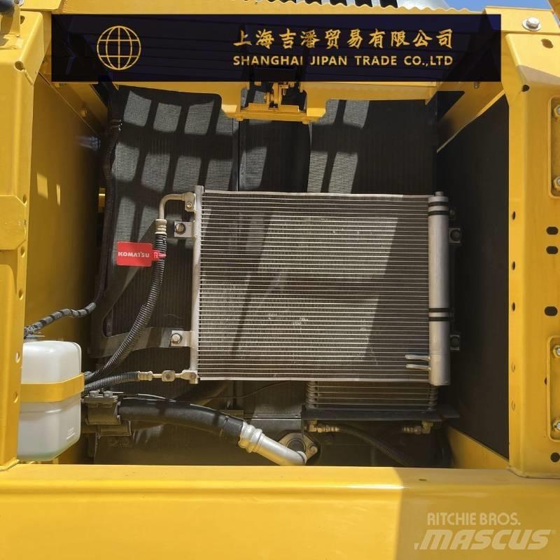 Komatsu PC 210 大型油圧ショベル12t以上（パワーショベル・ユンボ）