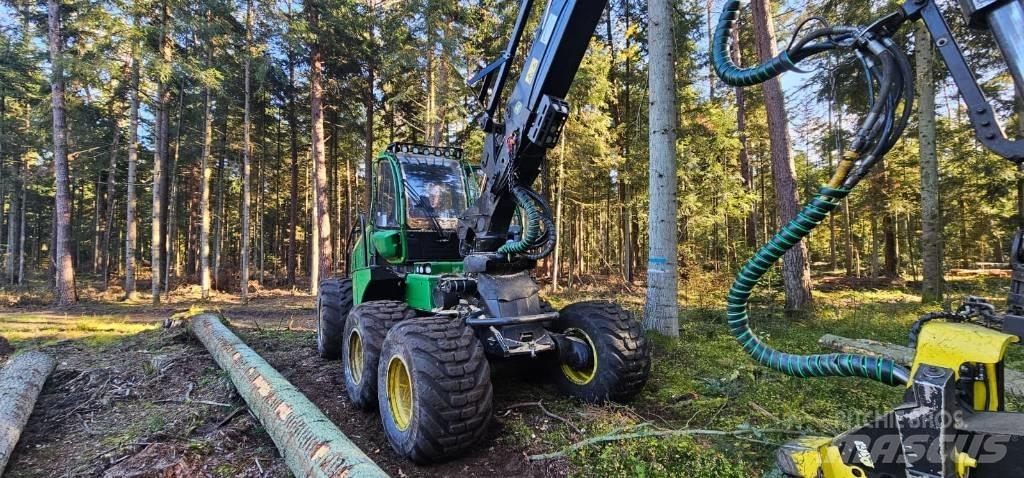 John Deere 1270 G ハーベスター