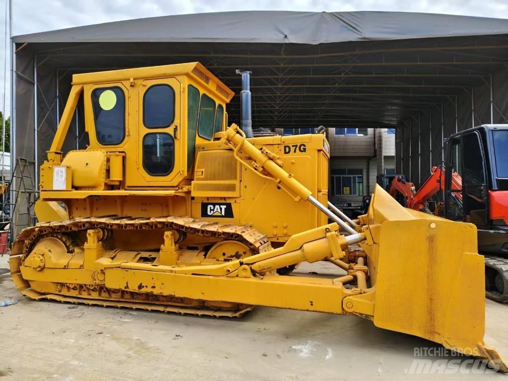 CAT D 7 G モーターグレーダー