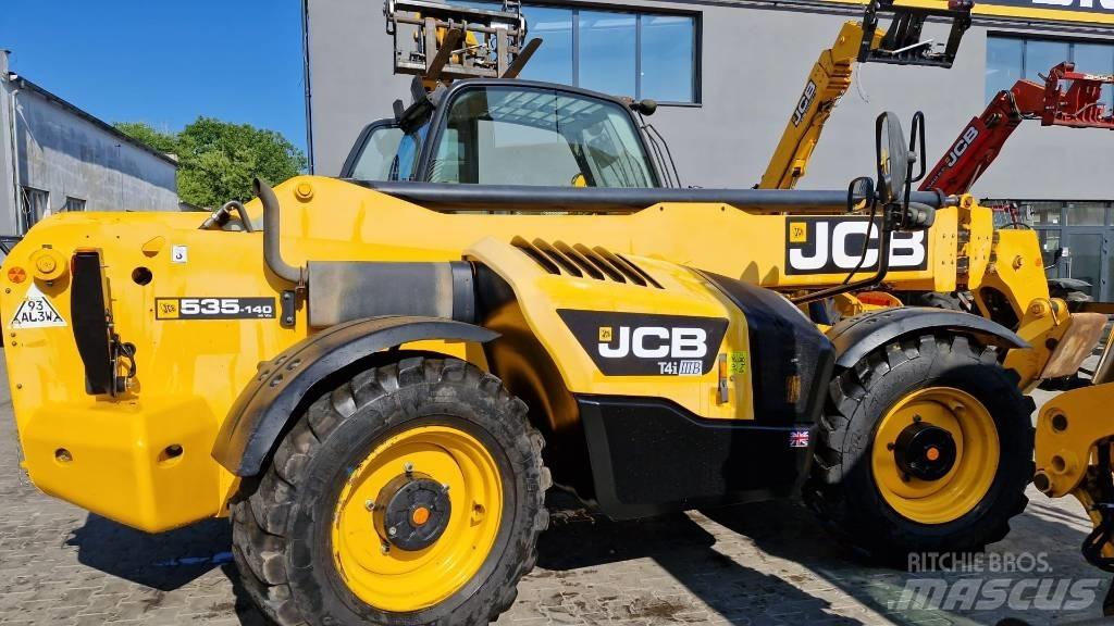 JCB 535-140 テレスコーピックハンドラー
