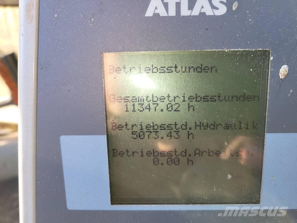 Atlas 340 LC ハーベスター