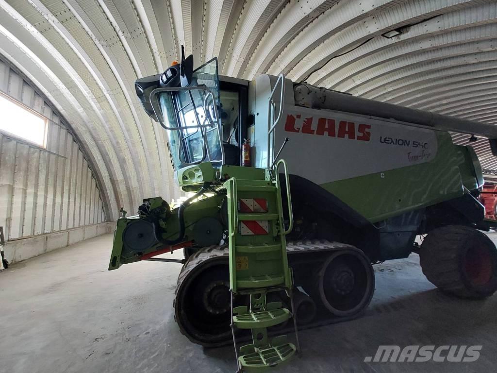 CLAAS Lexion 560 TT コンバイン