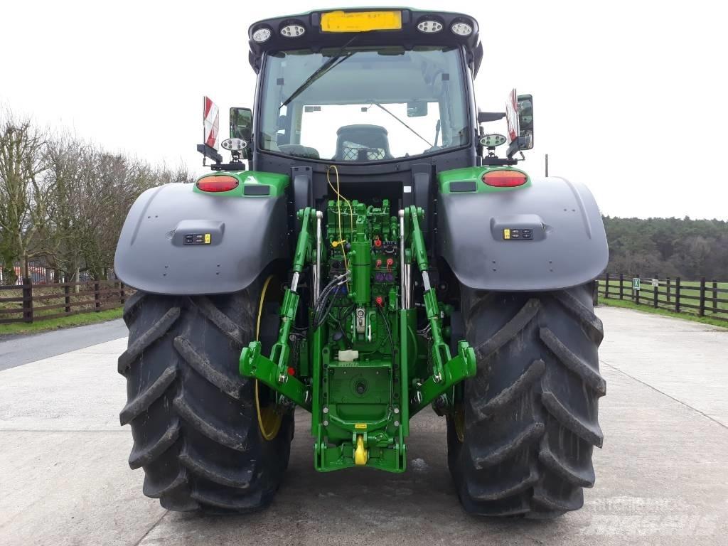 John Deere 6250 R トラクター