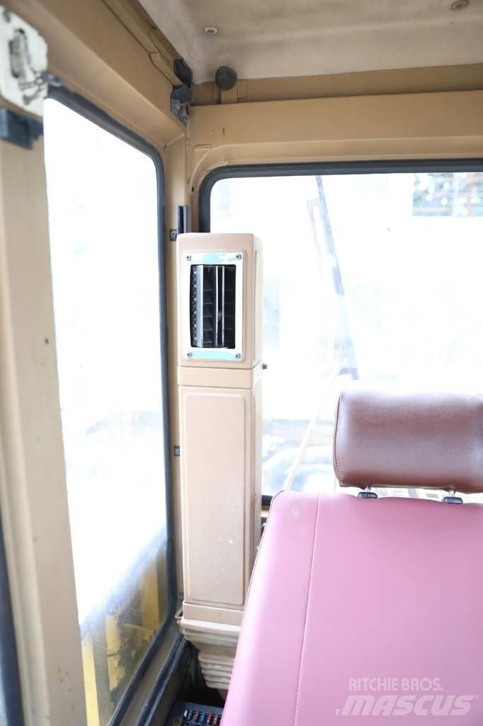 CAT E 70 B ミニ油圧ショベル 7t以下（ミニユンボ・ミニディガー）