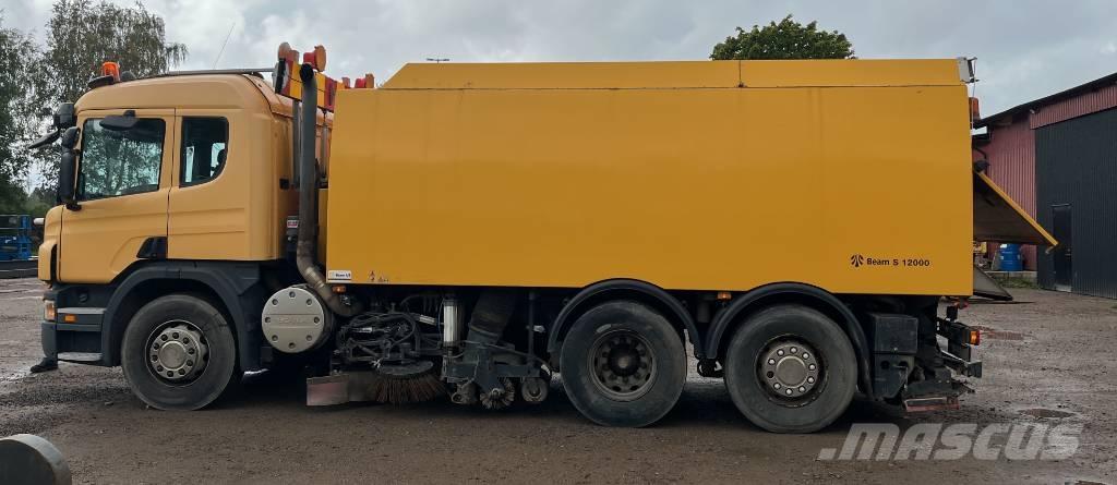 Scania P 310 路面清掃機