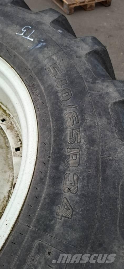 Firestone 540/65R_34 タイヤ、ホイル、リム