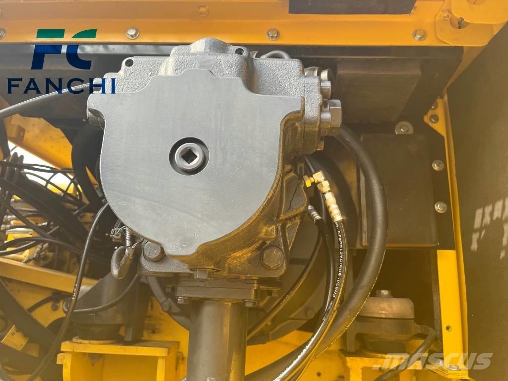 Komatsu PC 450-8 大型油圧ショベル12t以上（パワーショベル・ユンボ）