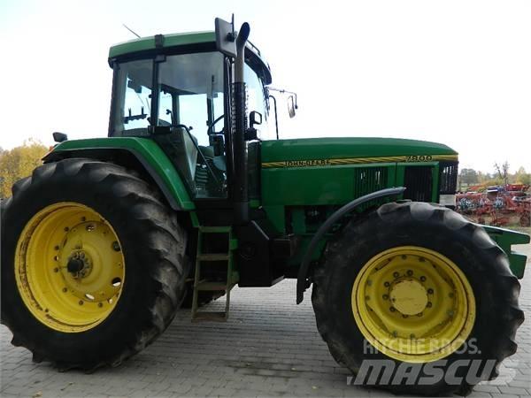 John Deere 7800 トラクター