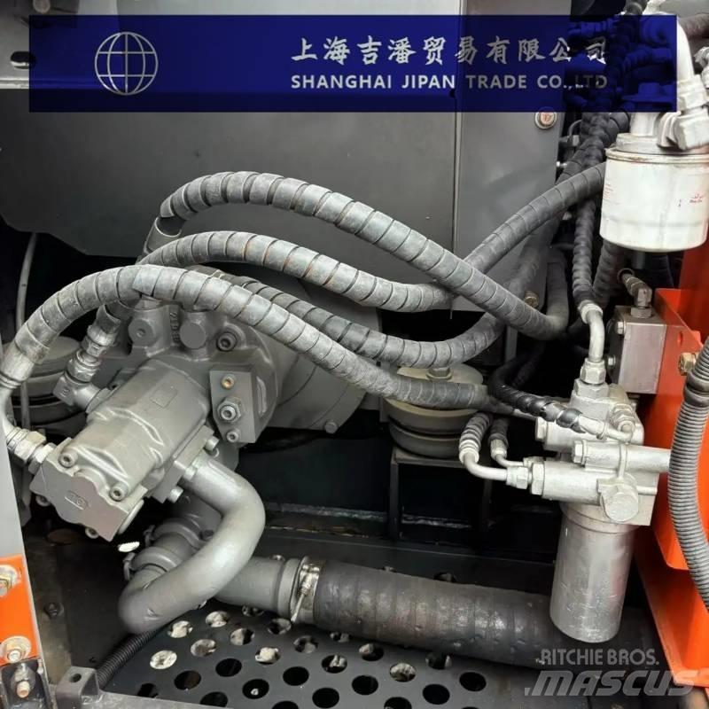 Hitachi ZX 60 ミニ油圧ショベル 7t以下（ミニユンボ・ミニディガー）