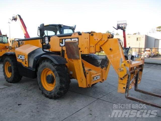 JCB 540-180 テレスコーピックハンドラー