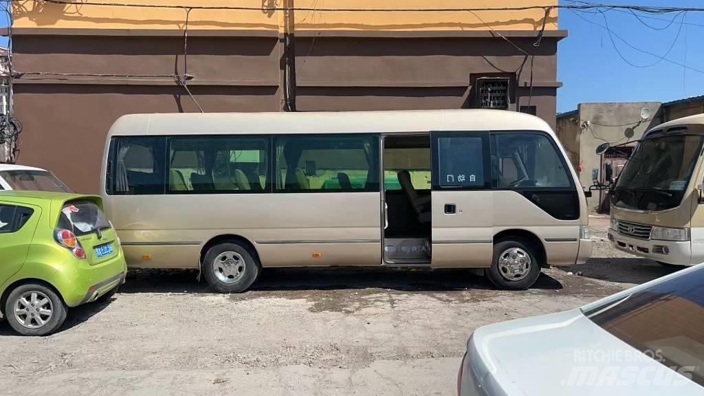 Toyota Coaster 長距離バス