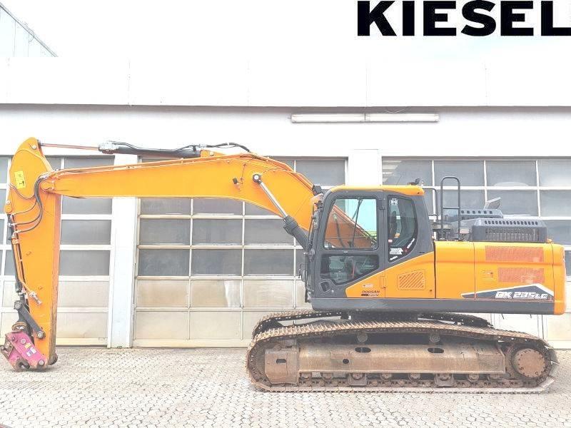 Doosan DX 235 LC-7 大型油圧ショベル12t以上（パワーショベル・ユンボ）
