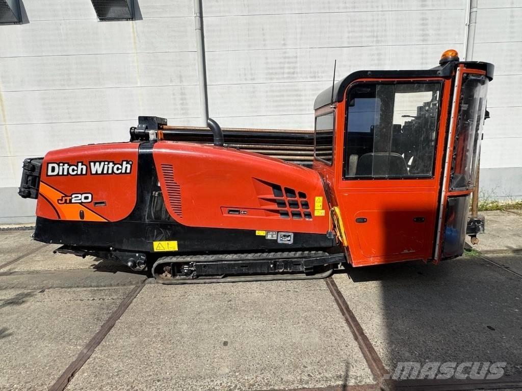 Ditch Witch JT 20 水平掘削リグ
