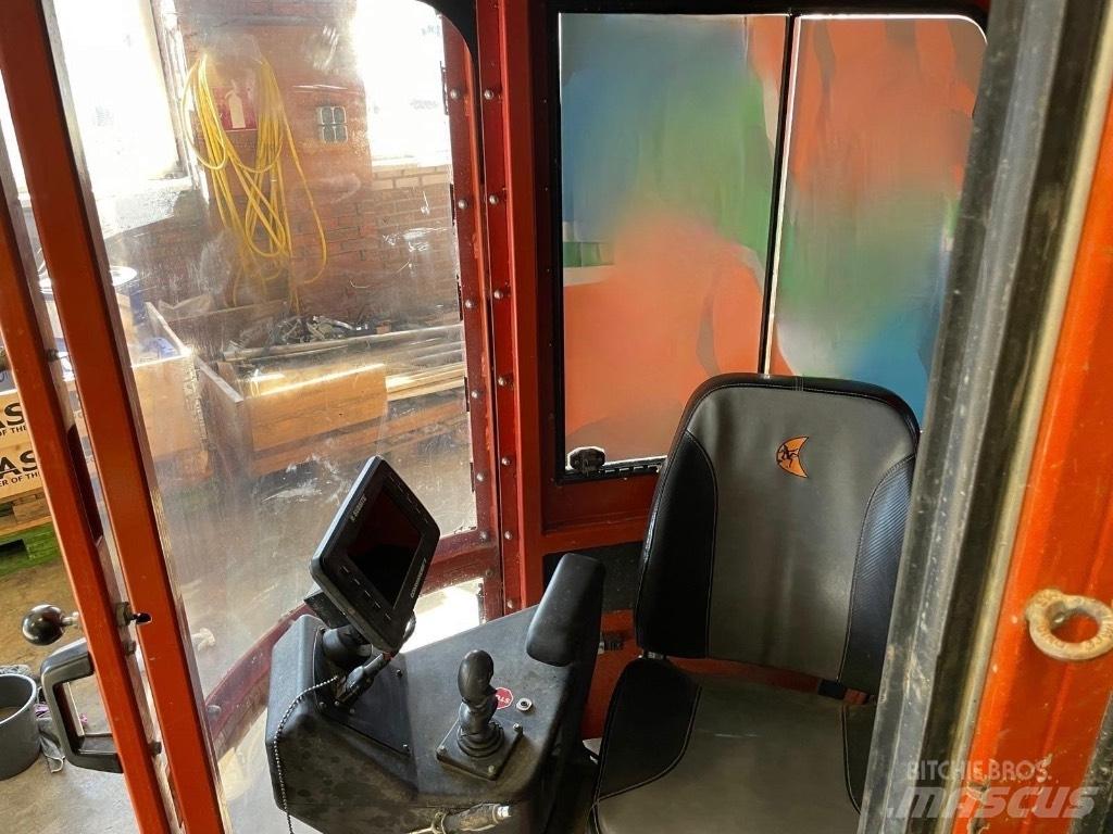 Ditch Witch JT 20 水平掘削リグ