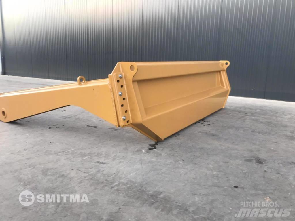 CAT 730 テールゲート