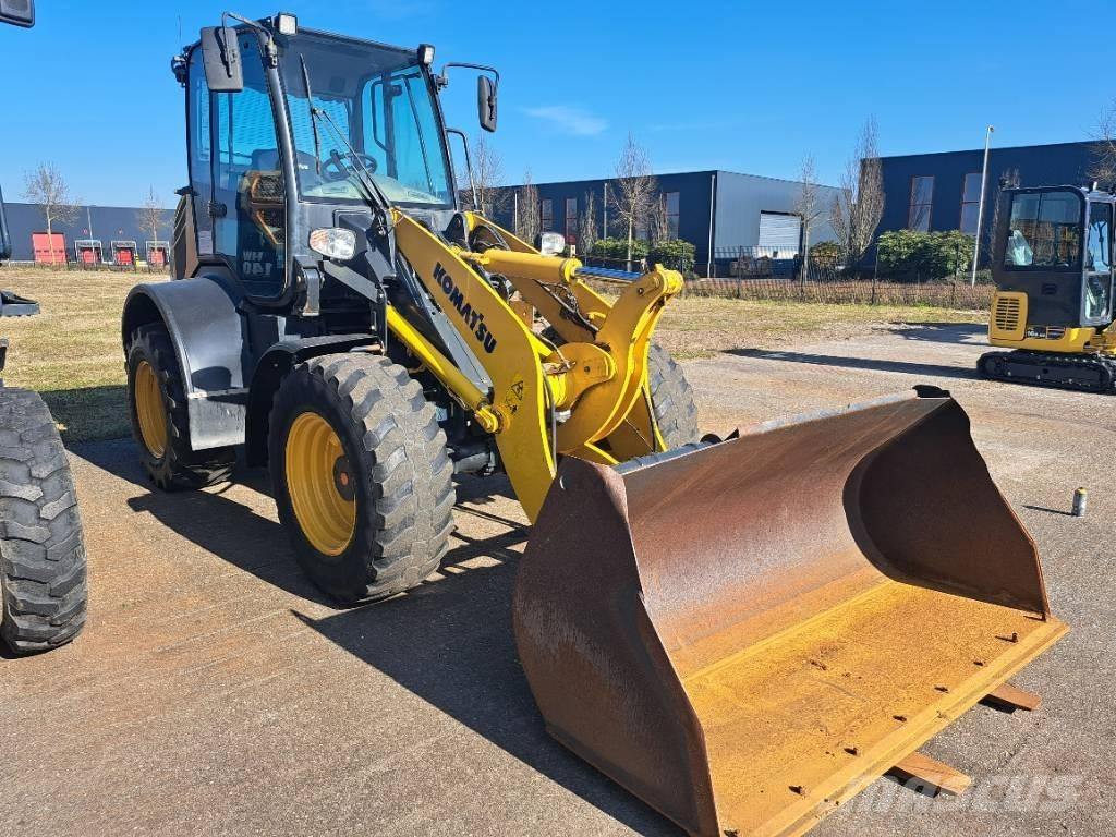 Komatsu WA100-8E0 ホイールローダー・タイヤショベル