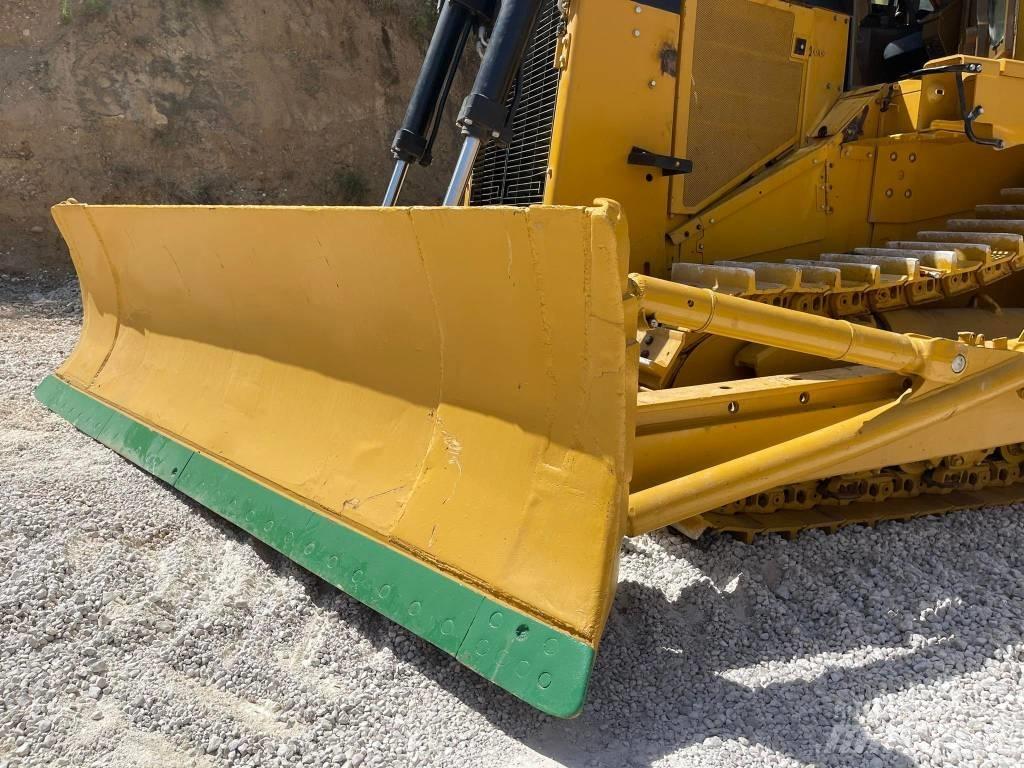 CAT D9N ブルドーザー