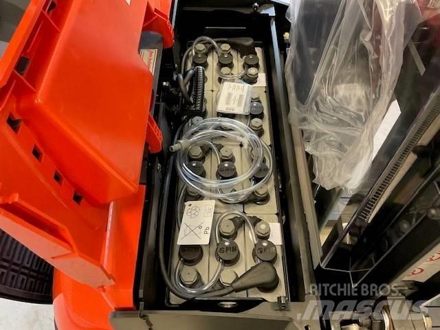 Toyota SWE 120 L ウォーキンフォークリフト
