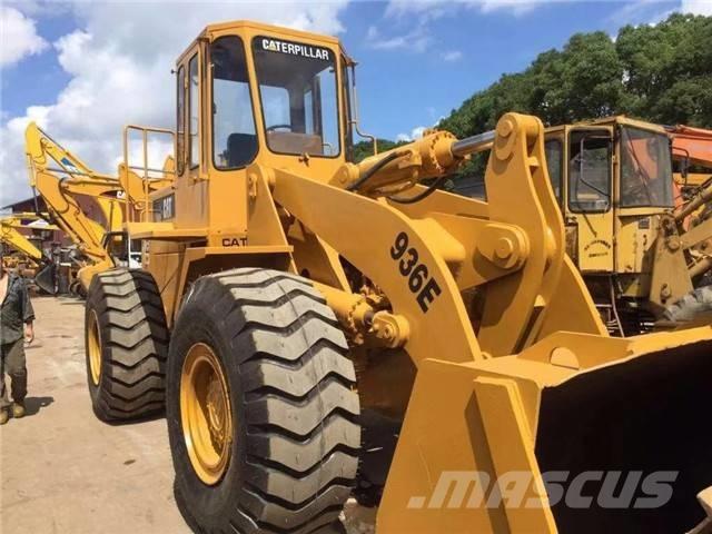 CAT 936 E ホイールローダー・タイヤショベル