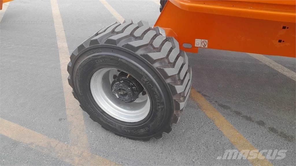 JLG 450AJSII ブームリフト　屈伸型