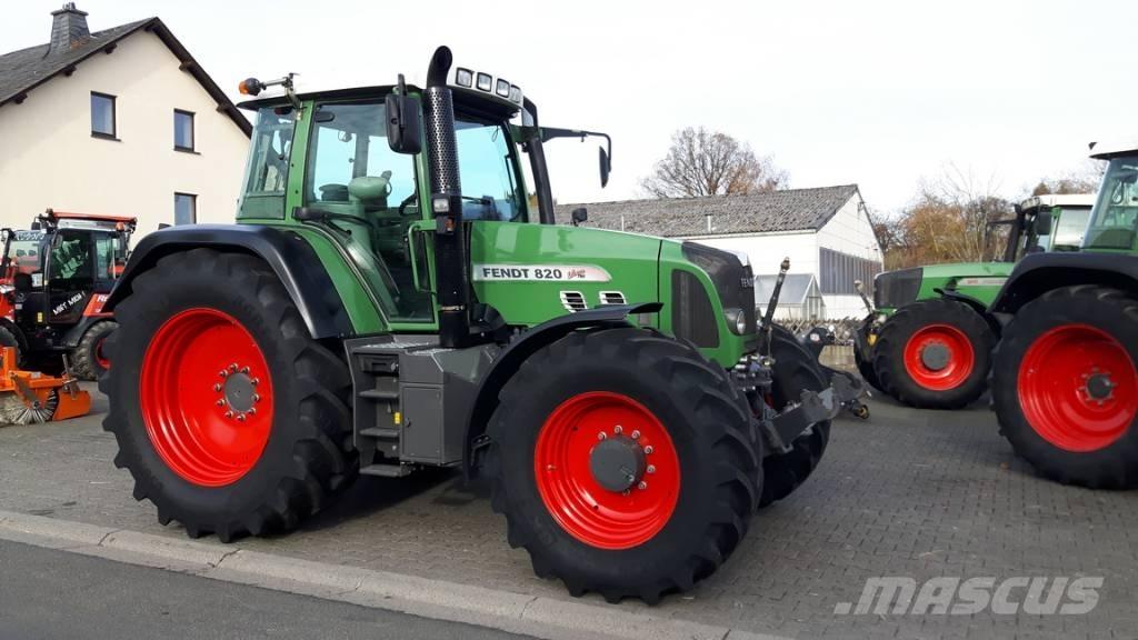 Fendt 820 Vario TMS トラクター