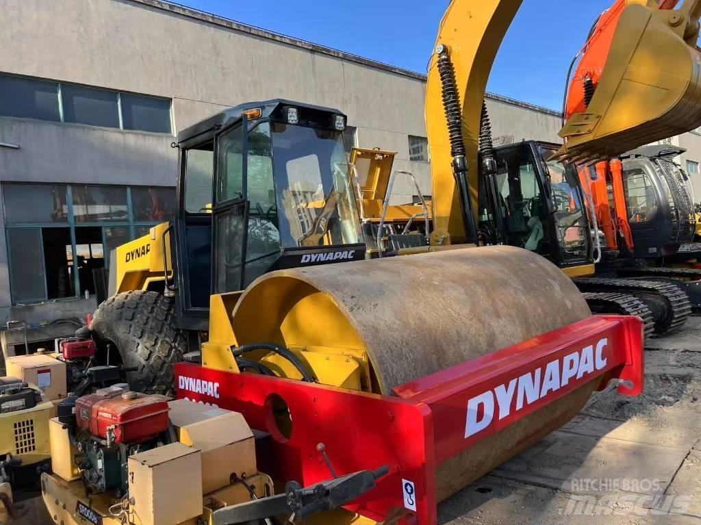 Dynapac CA 30 D 振動ローラ