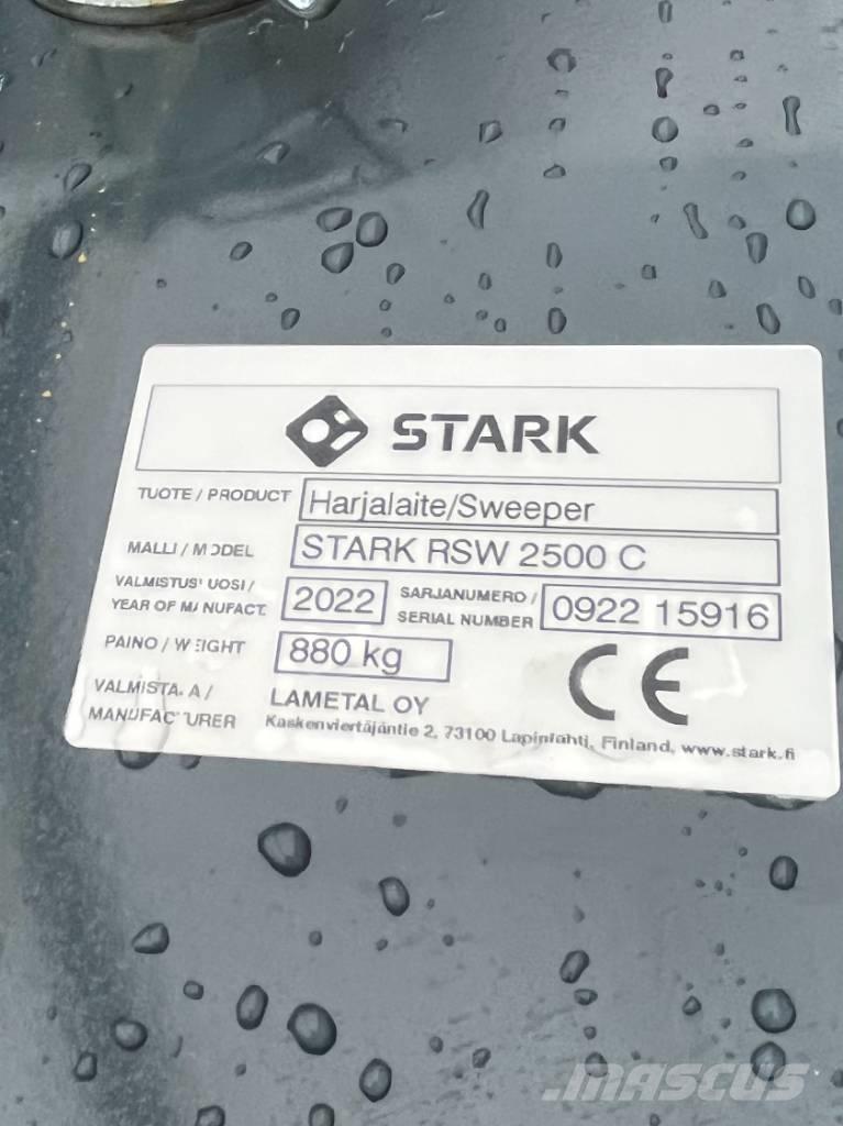 Stark RSW 2500C-BM ホイールローダー・タイヤショベル