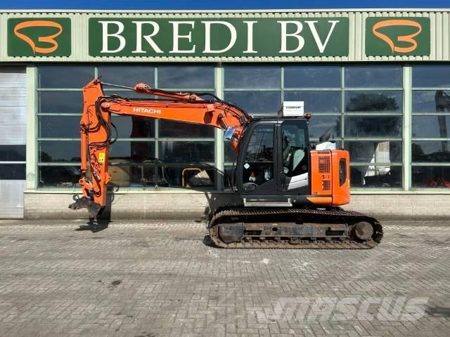 Hitachi ZX 135 US-6 大型油圧ショベル12t以上（パワーショベル・ユンボ）